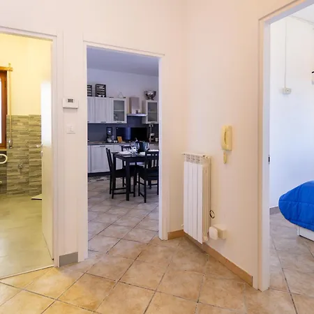 Elena's Summer House - 76a Apartment *