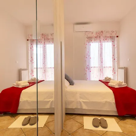 Elena's Summer House - 76a Appartamento