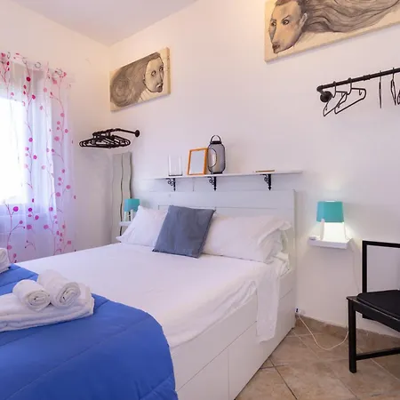 Elena's Summer House - 76a Apartment