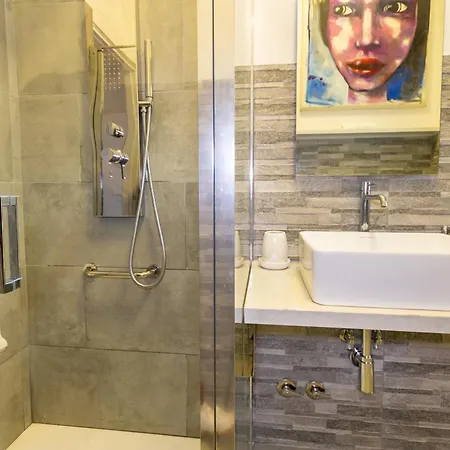 Apartment Elena's Summer House - 76a Montesilvano